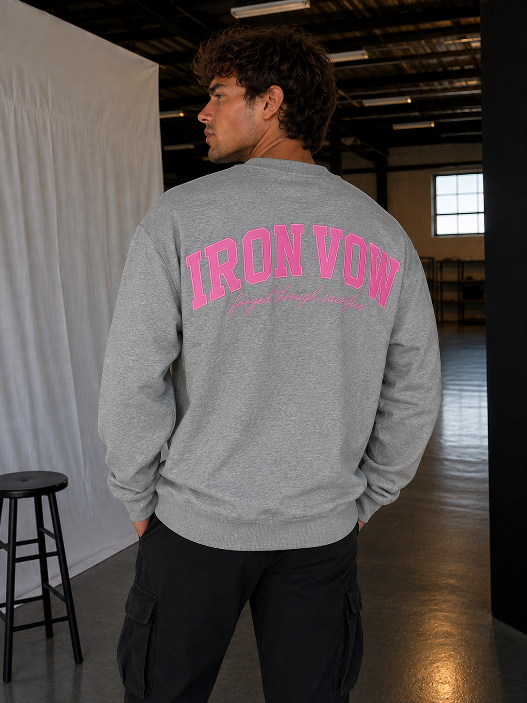 Legacy Crew neck Gray/Pink